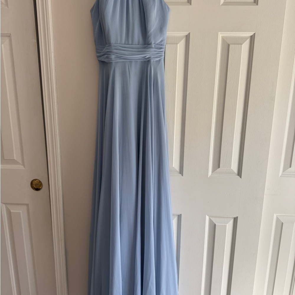 Elegant Light Blue Evening Gown